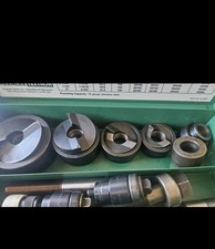 Greenlee 7307 Slug-Splitter Self Centering Knockout Punch Kit