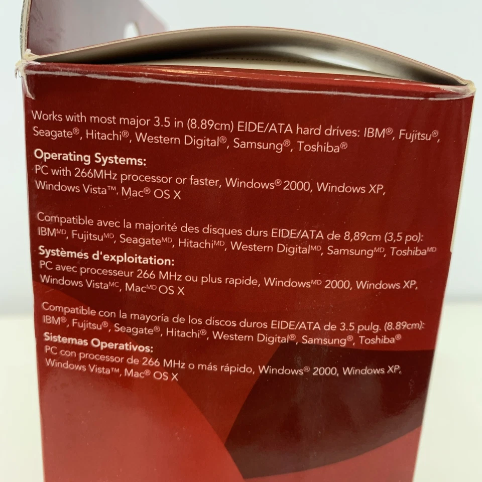 Rocketfish Model RF-HD35 USB 2.0 3.5" Hard Drive Enclosure For IDE Drives - Image 2 of 4