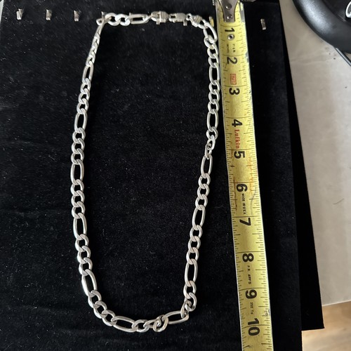 Heavy Sterling Silver Italian Figaro Chain wide, 55.5 grams, 24” long - Picture 6 of 6