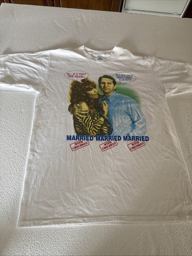 Vintage 1993 Married With Children Distressed T-shirt Large - Picture 8 of 11