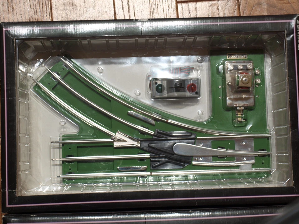 Interruptores estándar 2 MTH Tinplate Traditions 10-4001/4002 regulares derecha/izquierda ¡NUEVO EN CAJA! Foto 3 de 4