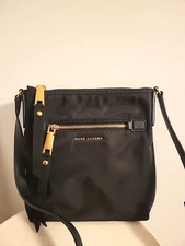 MARC JACOBS NYLON CORSSBODY MESSENGER BAG BLACK