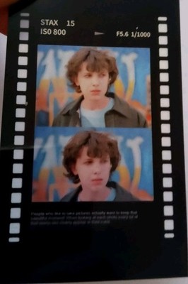 Stranger Things Eleven 9x5,5cm Flimroll Polaroid Card
