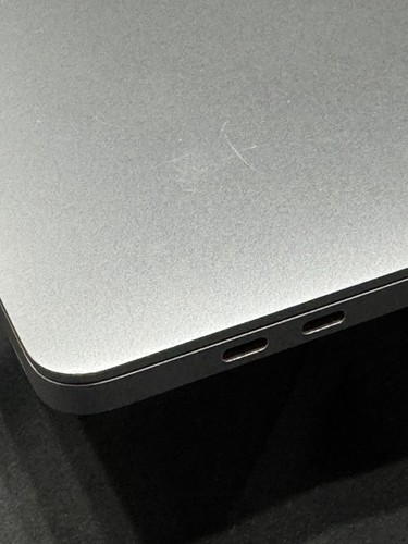 2019 - 16" Apple MacBook PRO / A2241 / 2.6GHz i7 32GB (UPGRADED) 500GB iOS Tahoe - Bild 11 von 18