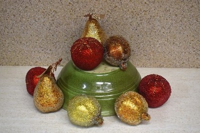 (EM) Lot of 8 Vintage Sugar Glazed Full Size Fake Faux Fruit: Apples Pears...