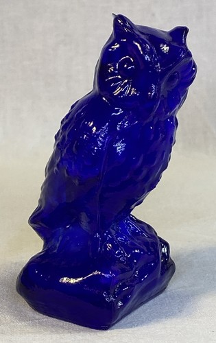 Boyd Art Glass Owl In Olympic Blue # 156 ONLY 50 Made Made 9-29-2004 - Picture 3 of 5