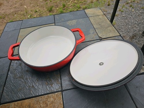 Cook Essentials Cast Iron Enamel Braiser Dutch Oven 9" × 2.5" deep NEW - Picture 5 of 13
