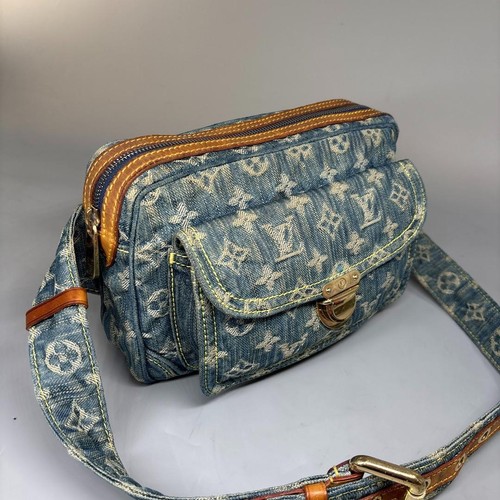 LOUIS VUITTON Bum Bag M95347 Blue Monogram Denim Fanny Pack Pouch LV Bag - Picture 3 of 16