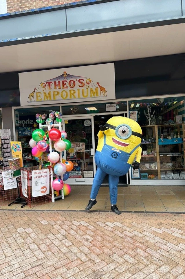 Theos Future - The Warehouse Clearance - Home Toys Gifts Kitchen & More