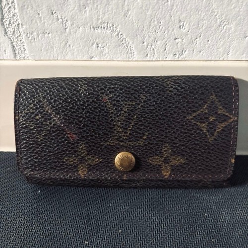 Authentic Louis Vuitton 4-Key Holder Multiclé LV Monogram PVC vintage logo rare - Picture 10 of 24