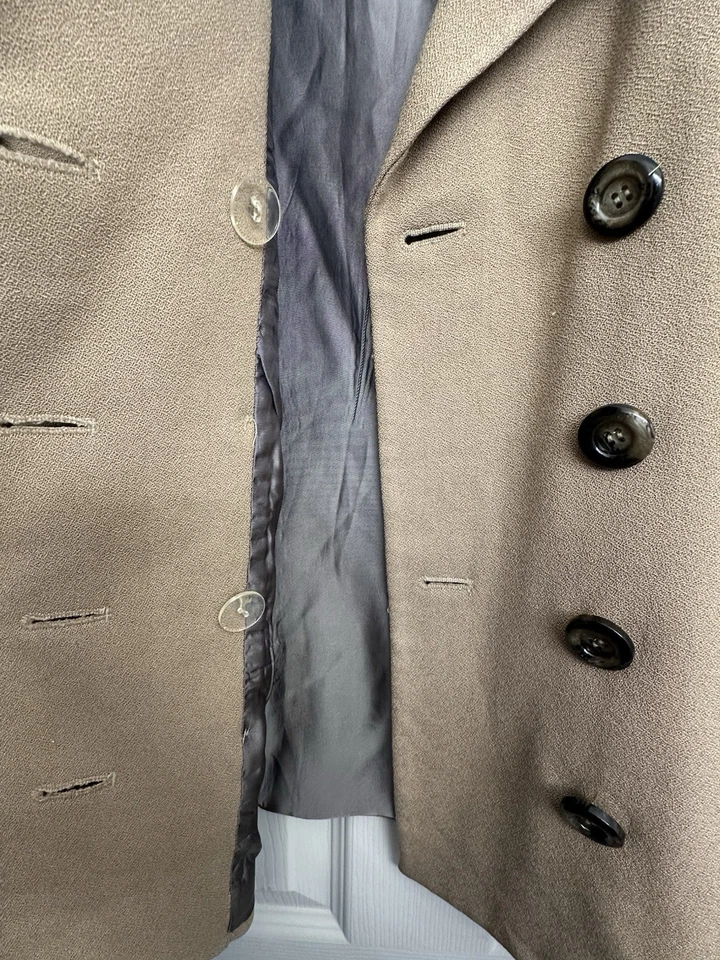 Blazer/abrigo Express Tailleur para mujer beige doble botonadura (talla 9/10) Foto 3 de 4