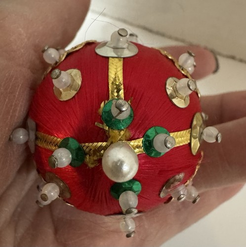 Vintage Menge 3 verzierte Stecknadel Perlen Satin Weihnachtskugel Ornamente  - Bild 7 von 7