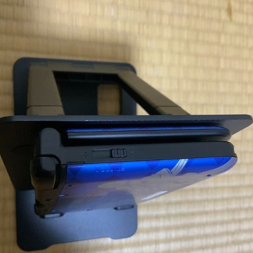 Nintendo 3ds XL Persona Q Edition - Picture 7 of 15