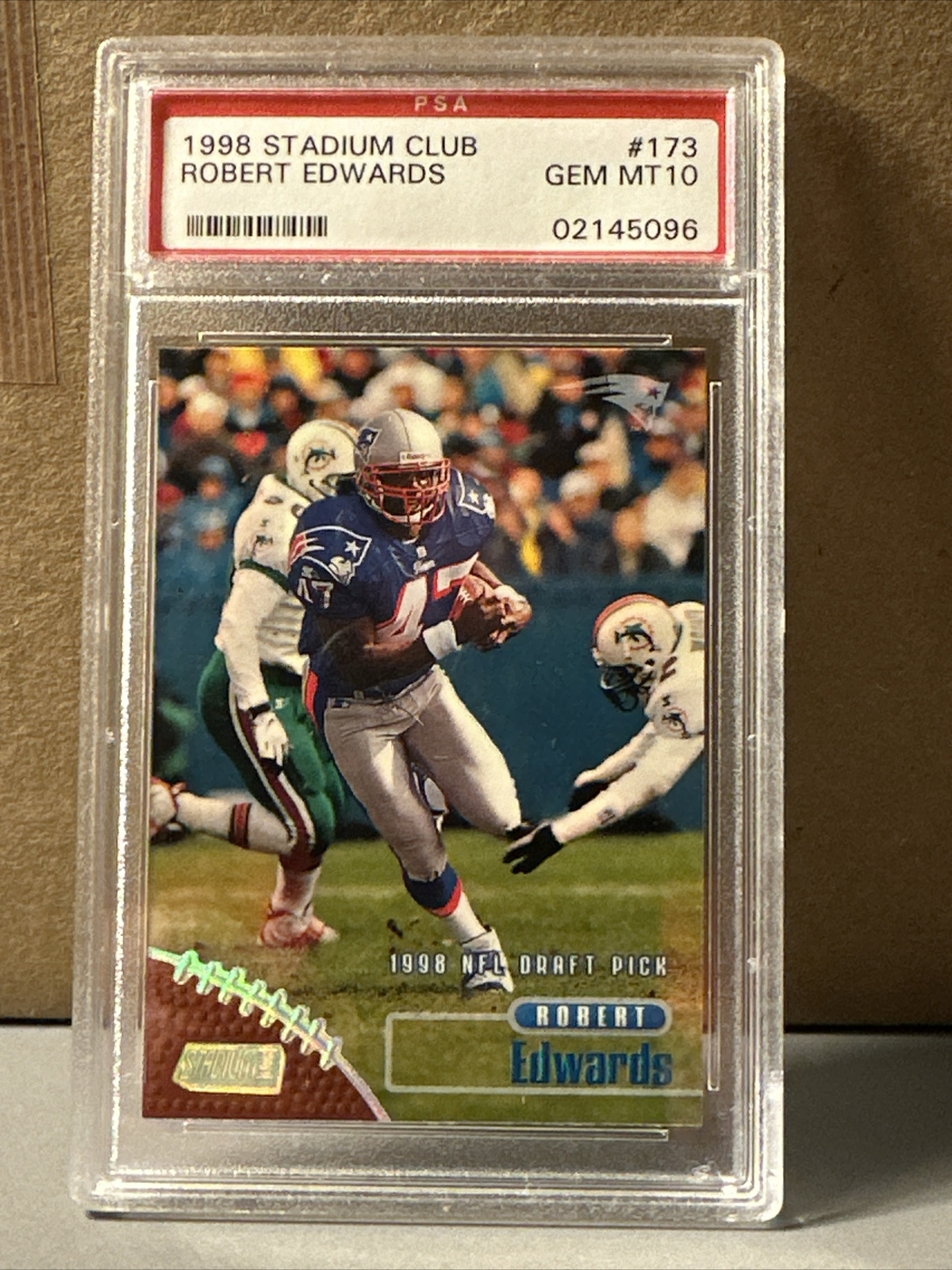 Robert Edwards Stadium Club #173 Base