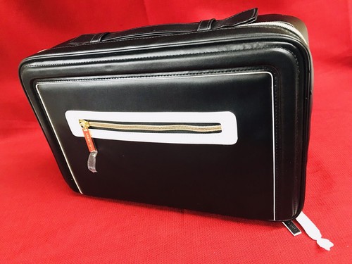 NEW Estee Lauder Cosmetic Toiletries Bag Black/White Faux Leather 13 1/2”x9”x4”T