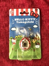 HELLO KITTY TAMAGOTCHI TOY GAME BY BANDAI (RARE TAMAGOTCHI)