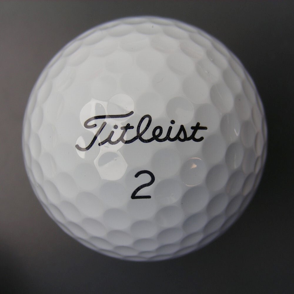 2009 Titleist Pro V1 Fifth Generation Golf Ball Unused Mint