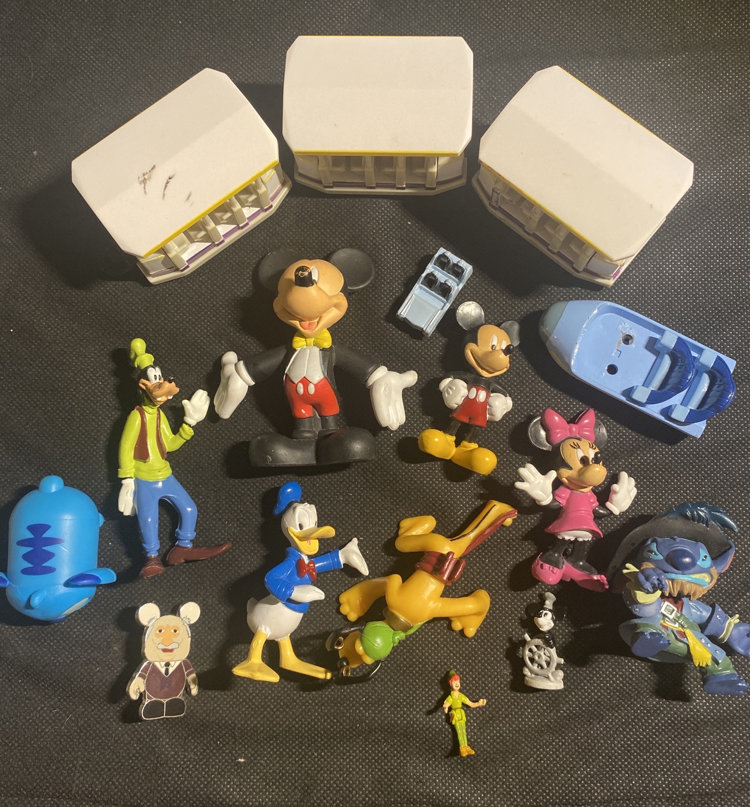 Vintage Disney Action Figures Lot of 16 Mickey Minnie Stitch Goofy Toys