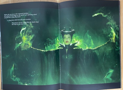 Maleficent 2014 Movie Program Japan Angelina Jolie, Elle Fanning, Sharlto Copley - Picture 6 of 8
