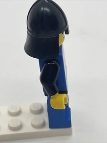 Lego Castle 1584 6060 Knights Challenge Blue Breastplate Minifigure cas188