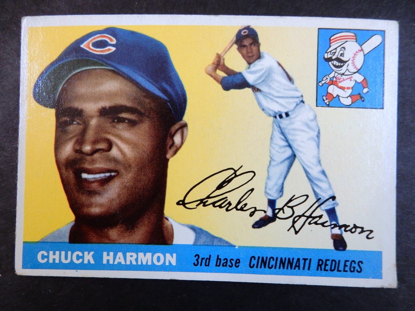 1955 TOPPS BASEBALL - CINCINNATI REDLEGS - CHUCK HARMON #82 - VG/EX