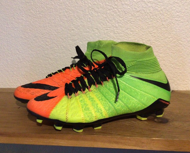 hypervenom phantom 3 size 11