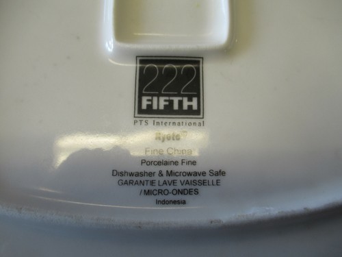PTS 222 Fifth KYOTO Soft Square Dinner Plate 11" Leaves Yellow 1 ea 4 available - Picture 3 of 3
