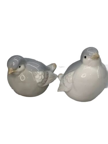 Vtg Pair Otagiri Bird Figurines Porcelain Blue Gray Chickadee OMC Japan 3.5” - Picture 2 of 11