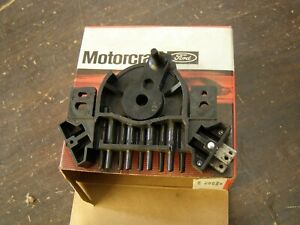 NOS OEM Ford 1978 1979 Econoline Van AC Vacuum Selector Valve E150 E250