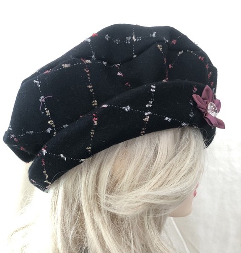 Women’s Black And Pink Check Pattern Edwardian-Style Wool Blend Cloche Hat - Picture 4 of 7
