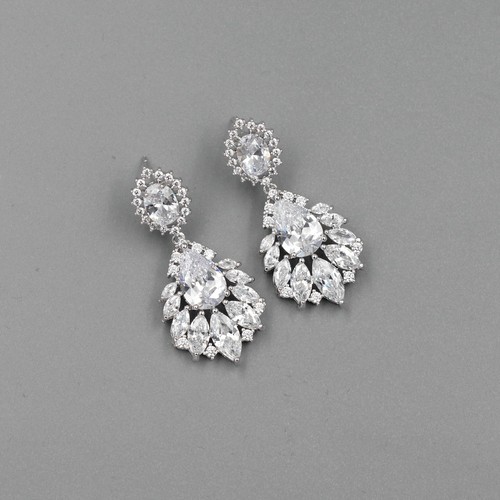Women White Gold Plated Cubic Zirconia CZ Wedding Bridal Drop Dangle Earrings 08 - Picture 3 of 4