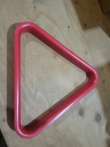 NUEVO Taco de bola de billar/mesa de billar cerveza Schmidt de colección triángulo estante plástico - Imagen 4 de 4