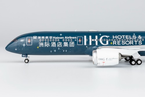 1:400 NG Models NG55123 Hainan Airlines B787-9 B-1499 AircraftModel+Free Tractor - Picture 3 of 10