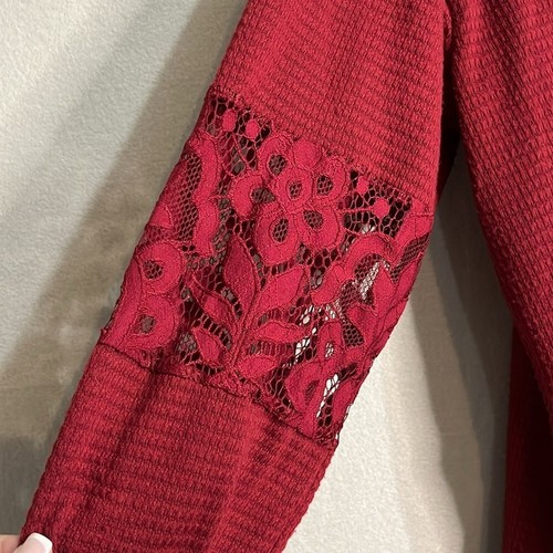 Torrid Long Sleeve Pull Over Lace Sleeve Womens Size O (Large 12) Red - Picture 4 of 11