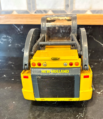 Ertl New Holland C238 Compact Track Skid Loader Diecast HEAVY - Picture 3 of 7