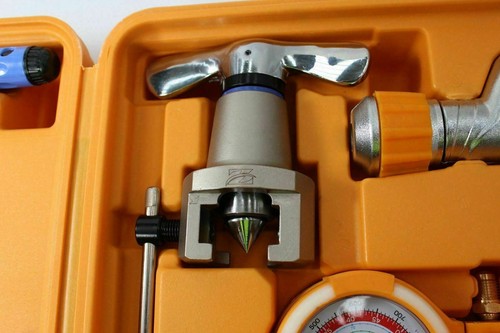 HVAC Refrigeration Tool Kit - Manifold, Hoses, Flaring Tools, Cutter, Debur. - Picture 3 of 11