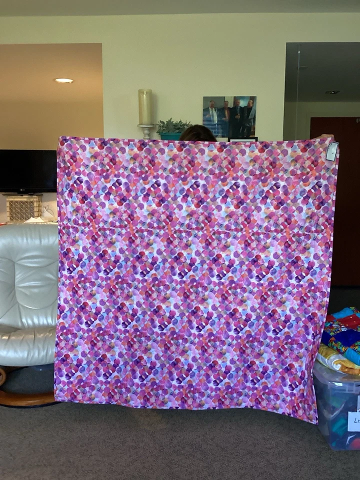 Edredón de corazones hecho a mano! 55”X56”, ¡Rosas lavanda y púrpura para alguien que amas! Foto 3 de 3