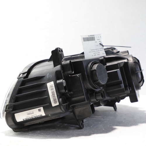 2015-2016 Chrysler 300 Right Passenger Side Headlight OEM - Picture 15 of 16