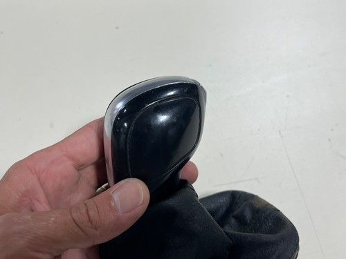 Shifter Gear Selector Trim & Knob 10-14 VW Jetta Golf MK6 OEM - Picture 2 of 5