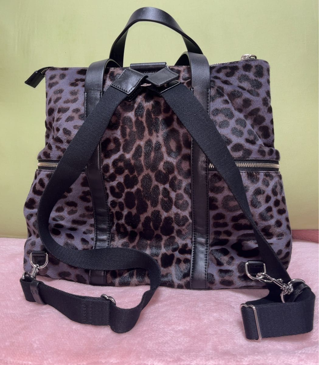 激レア！！ヘンリベンデル　バッグ Rare Henri Bendel Jetsetter Gray - Leopard Haircarf