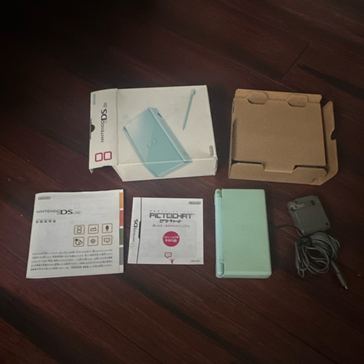Nintendo DS Lite ice blue with Original Box and Accessories no