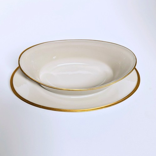Lenox Eternal Gravy Boat with Attached Underplate – Gold Trim Made in USA - Picture 3 of 14