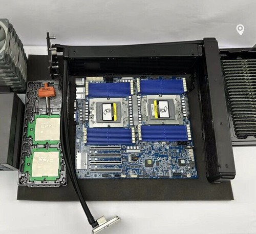 Gigabyte MZ73-LM0 Motherboard With 2xAMD EPYC 9754 QS (ES) CPU ,256GB RAM - 第 7/10 張圖片