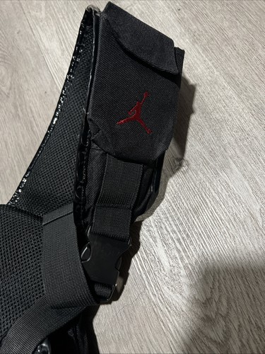 Nike Air Jordan Jumpman Sling Cross Body One Strap Backpack *Broken Zipper* - Picture 13 of 13