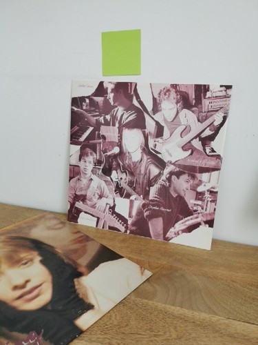 SUZANNE VEGA Solitude Standing 1987 (Vinyl LP) - Picture 3 of 3