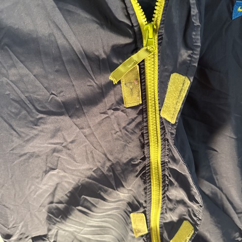 Nike Sportswear Jacket Youth Large 12-13yo Hooded Black Coat Yellow Zip - Picture 7 of 9