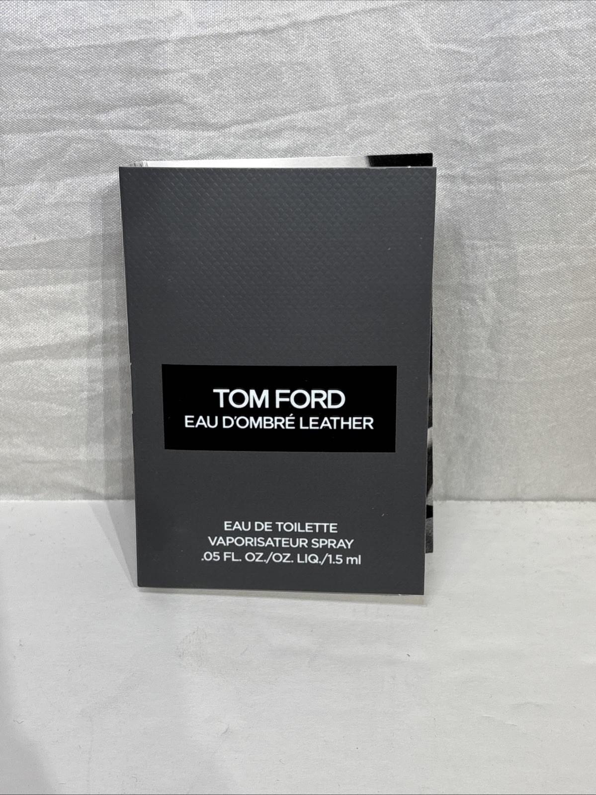 Tom Ford Eau D'ombre Leather EDT Sample Spray Vial 0.05oz 1.5ml
