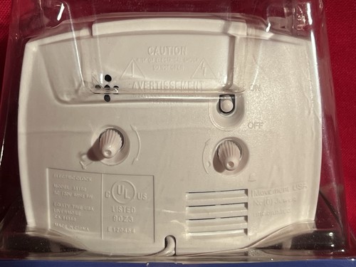 Electric Alarm Clock, Plug In,Quartz Alarm Clock,Equity,USA Movement,New In Box - Picture 18 of 24