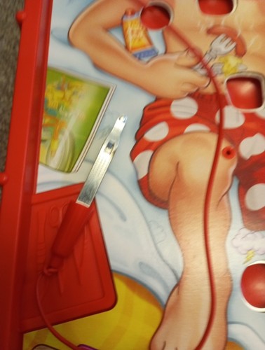 Operation Game by Hasbro Gaming 2013 - Large Openings (4yrs+)  - Picture 10 of 16