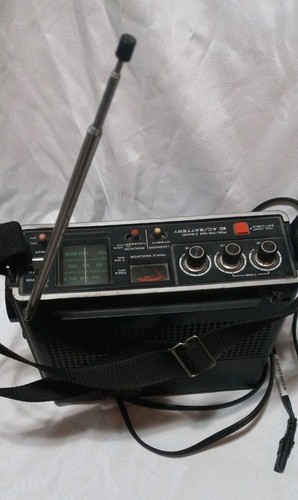 National Panasonic FM/AM/Shortwaves Receiver, Model No RF-888JB JAPAN 70's - Picture 7 of 9